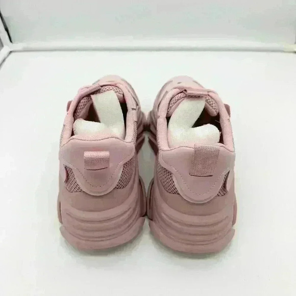 BRAND NEW IN BOX Steve Madden Women's Possession Sneaker Dusty Pink - Picture 4 of 9